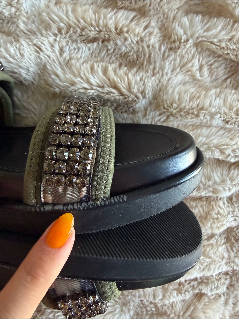 Chelsea & Violet Rhinestone Slides - Picture 6 of 9